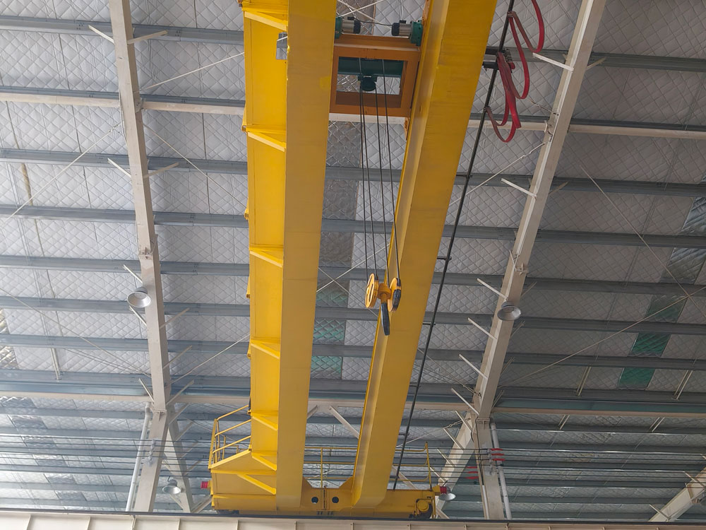 LH double-beam bridge crane