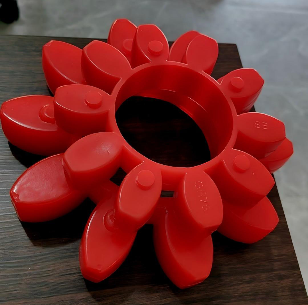 Rubber pad for plum blossom coupling