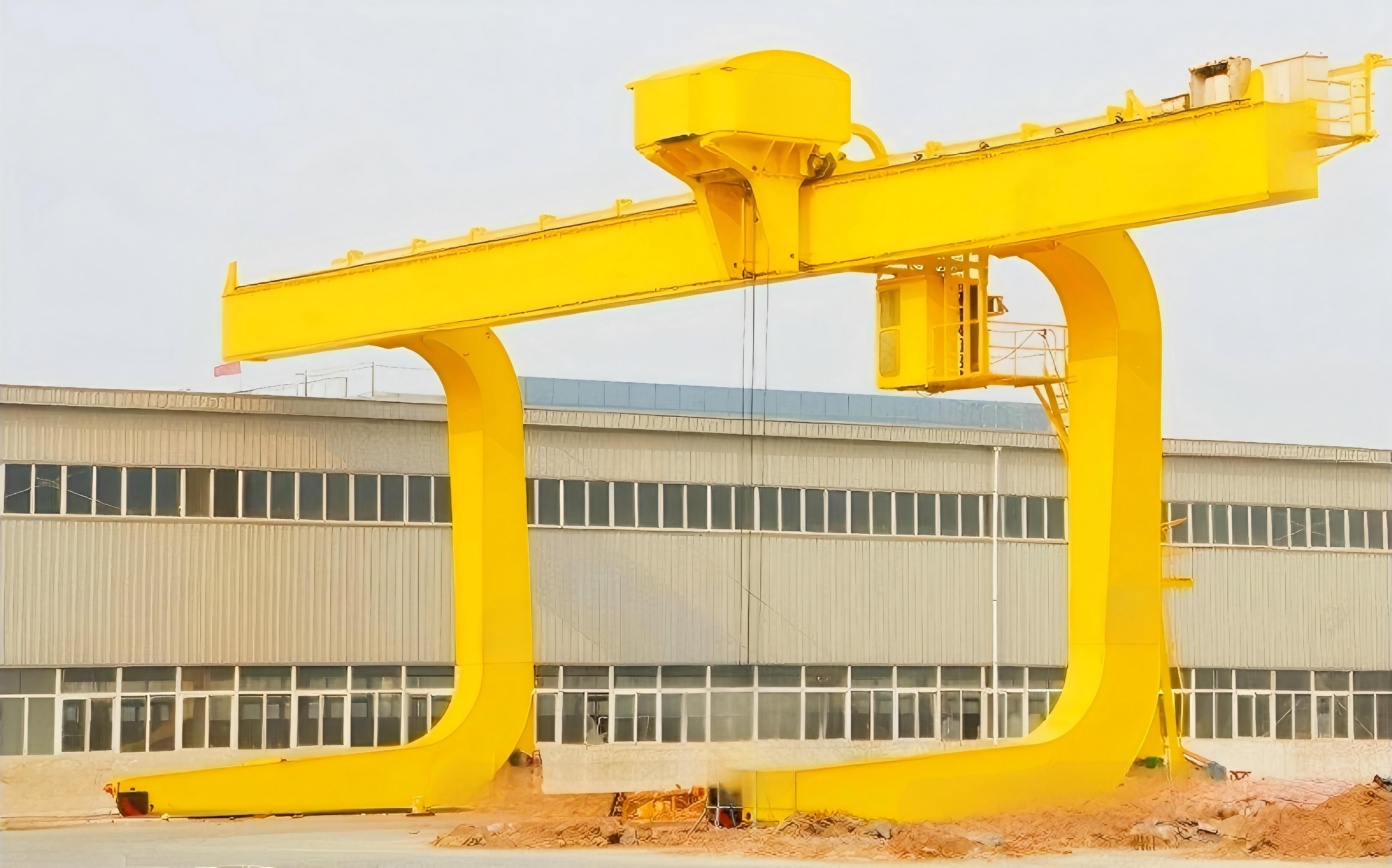 Responsibilities of routine maintenance for gantry cranes