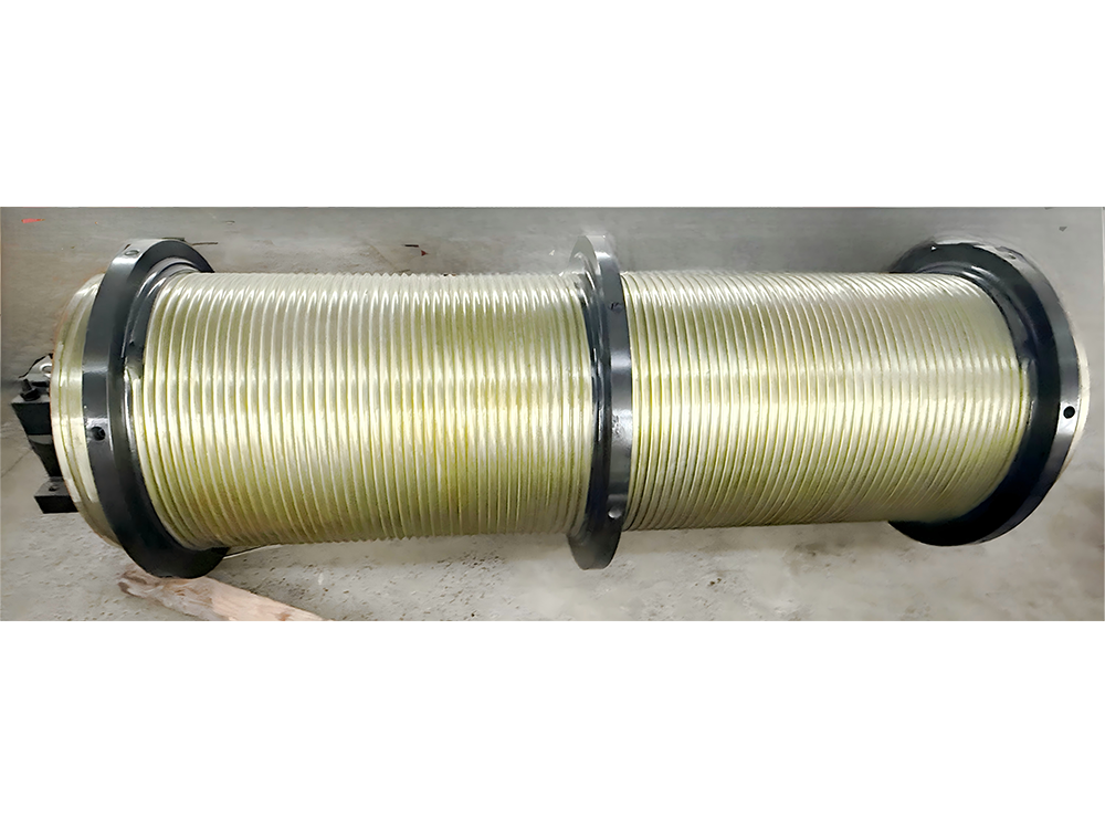 Double-layer winding reel