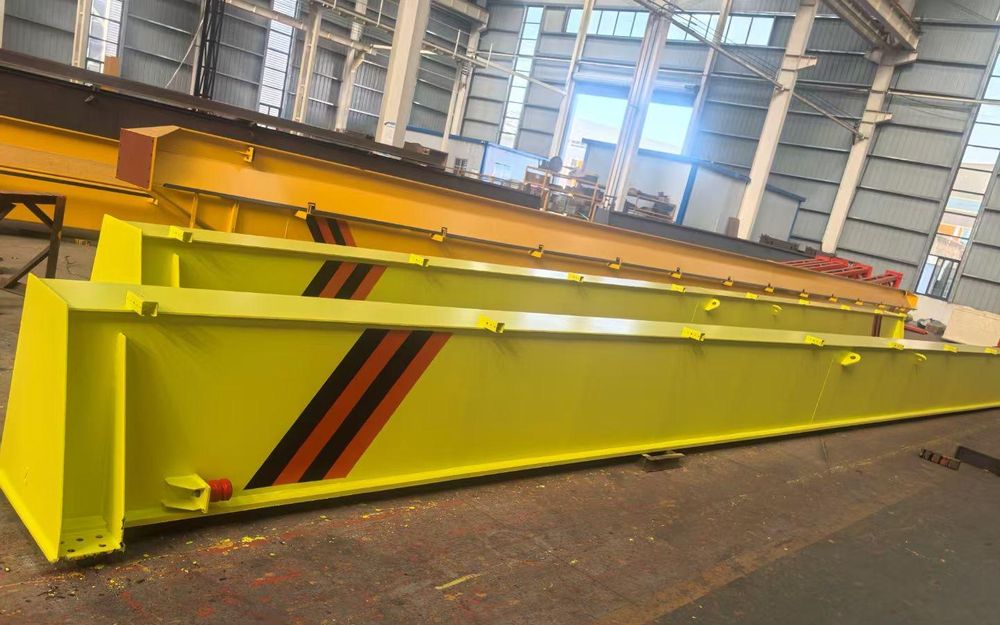 main beam of crane